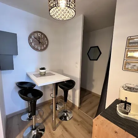 Le Bienfaisant - Centre - Parking - 4 Personnes - Reve Au Mans *